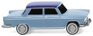 Fiat 1800 - pastellblau mit nachtblauem Dach