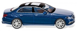 MB E-Klasse W 213 Exclusive - cavansitblau met.