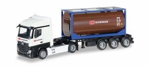Mercedes-Benz Actros Streamspace 2.5 Tankcontainer-Sattelzug DB Schenker