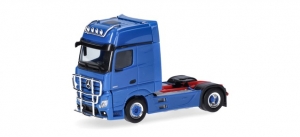 Mercedes-Benz Actros Gigaspace Solozugmaschine 2achs mit Lampenbügel und Rammschutz, enzianblau